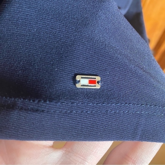 Brand New Tommy Hilfiger Navy Sporty Top with Ruffled Sleeves - Picture 4 of 6